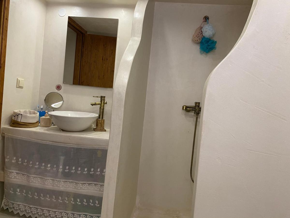 ミシナMolyvos Boutique Houseアパートメント エクステリア 写真