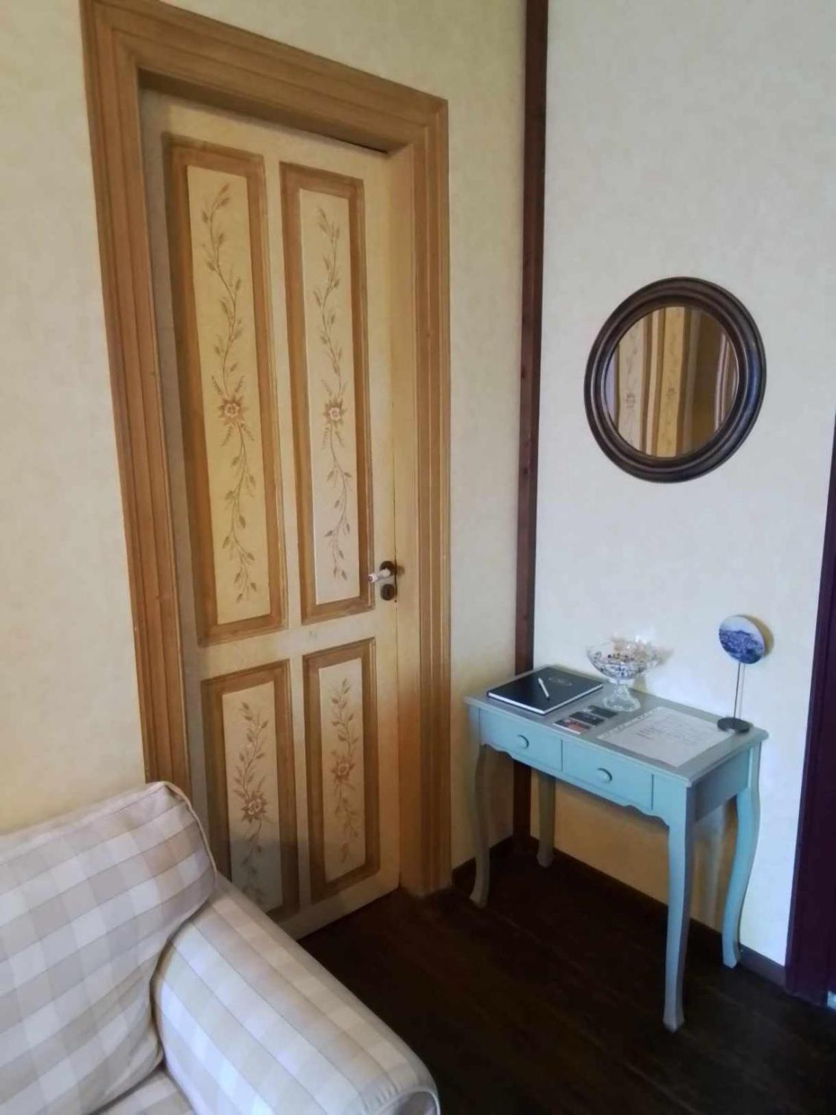 ミシナMolyvos Boutique Houseアパートメント エクステリア 写真